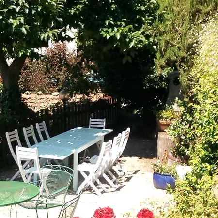 Rosalena Bed & Breakfast