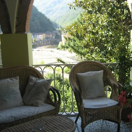Bed & Breakfast Rosalena 2*