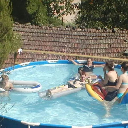 Oda ve Kahvaltı Rosalena Bagni di Lucca